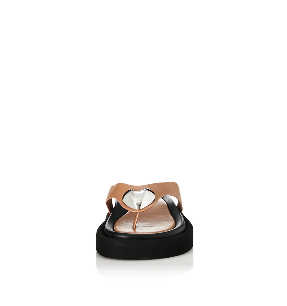 Ana - Image 22