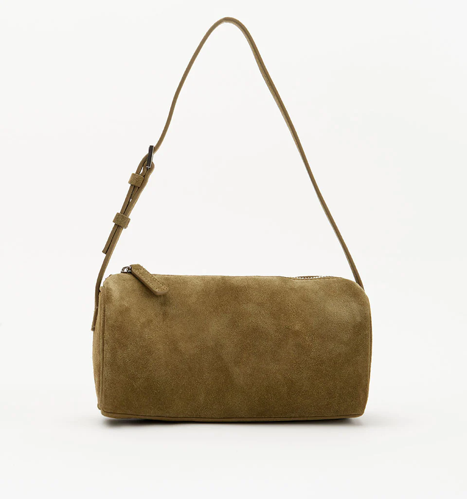Esme - Image 15