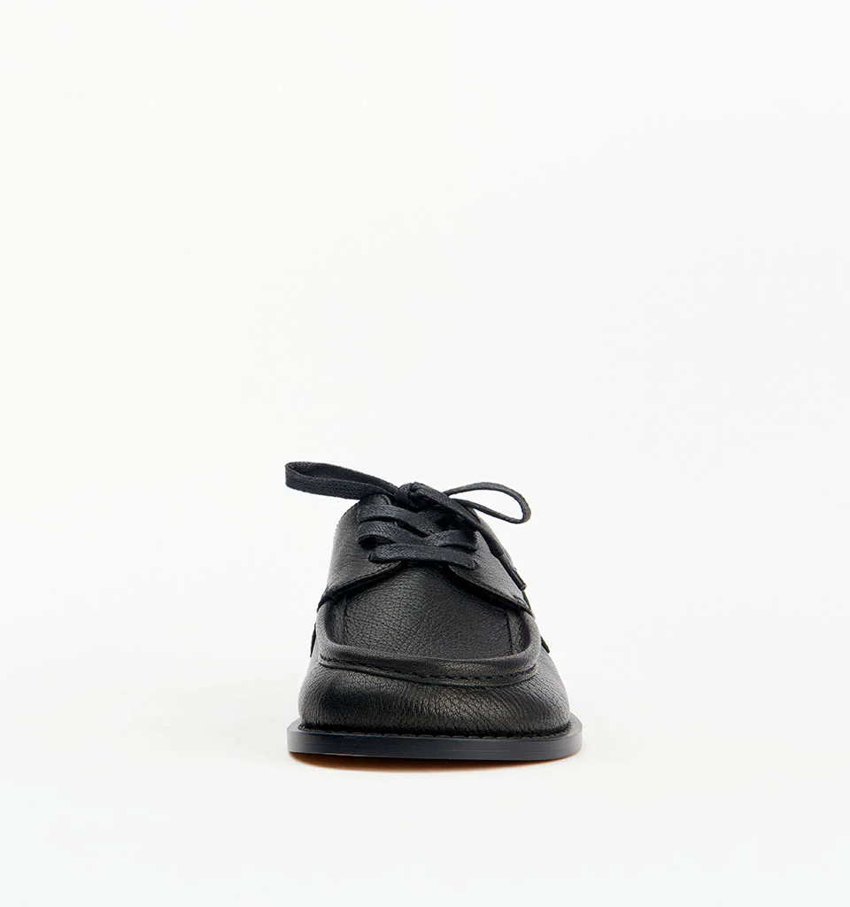Farris - Image 5