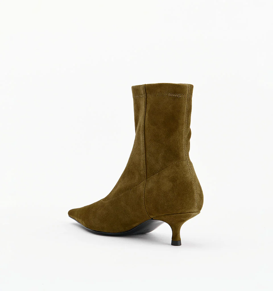 Gemma - Image 14