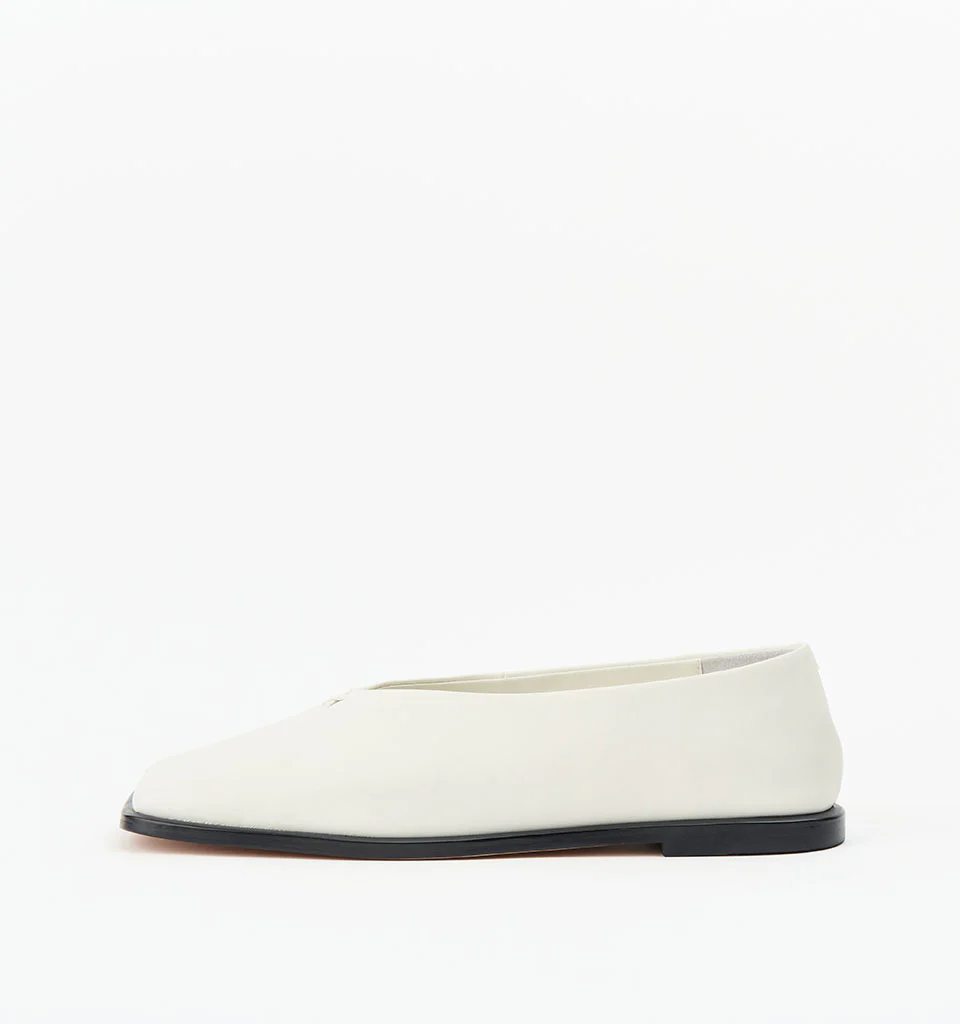Jade - Image 11