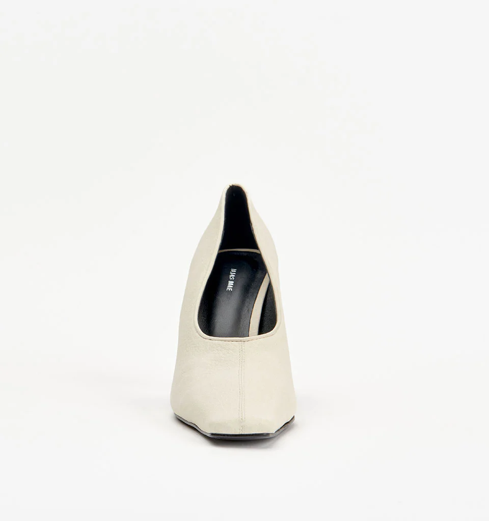 Nomi - Image 15