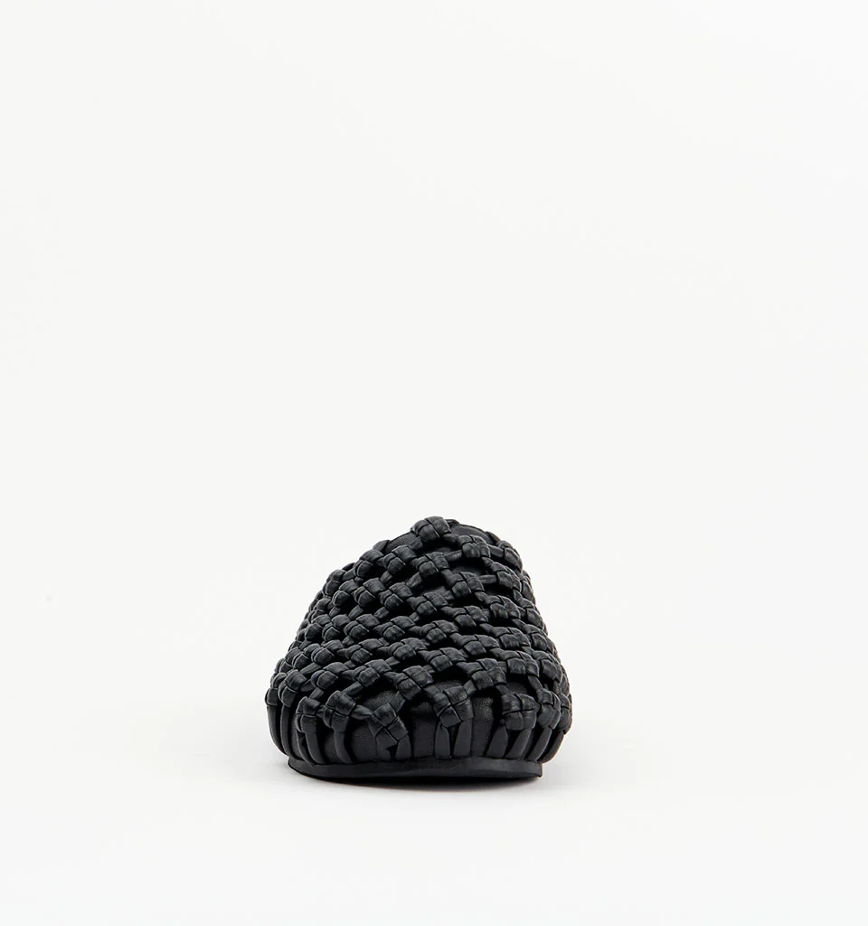 Shay - Image 5